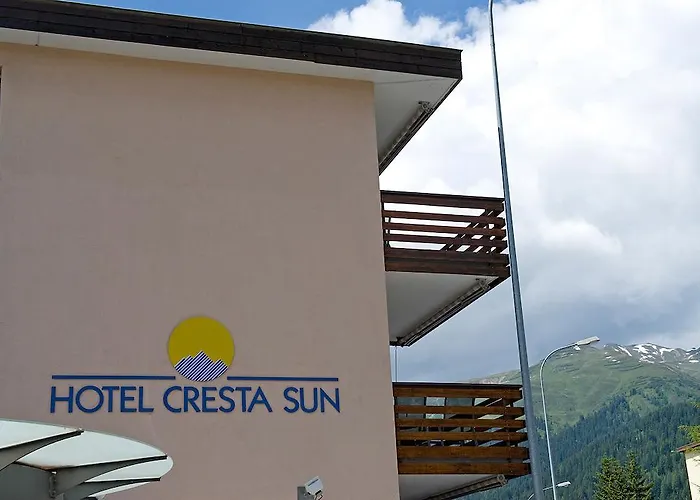 ホテル Cresta Sun 4*