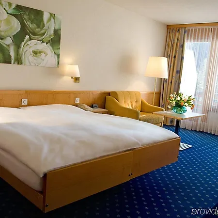 Cresta Sun ホテル