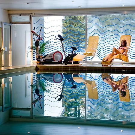 ホテル Cresta Sun