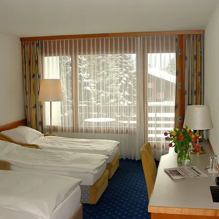 Cresta Sun ホテル